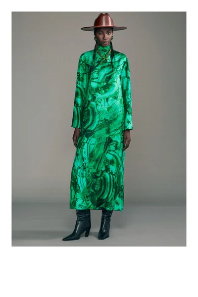 Look 12